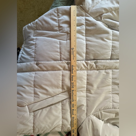 Abercrombie & Fitch khaki Bomber Jacket - Picture 5 of 5